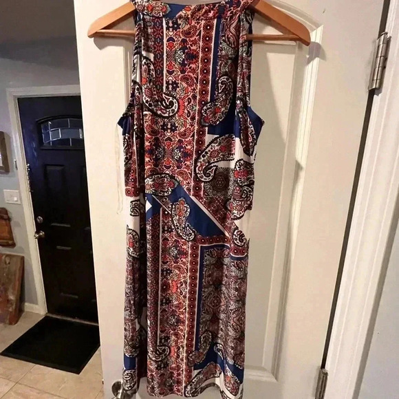 ~Tacera~ Dress - Small - Picture 5 of 8